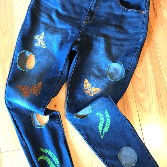 Cutout Jeans Women, Junior Size 15: Upcycled Painted Butterfly Funky Pants - Picture 11 of 13